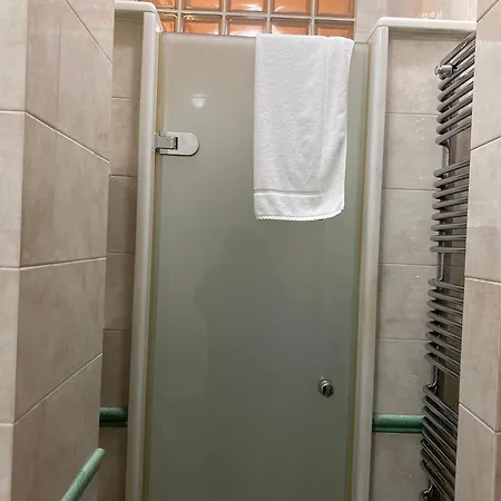 بيت للعطل Toledo 355 *